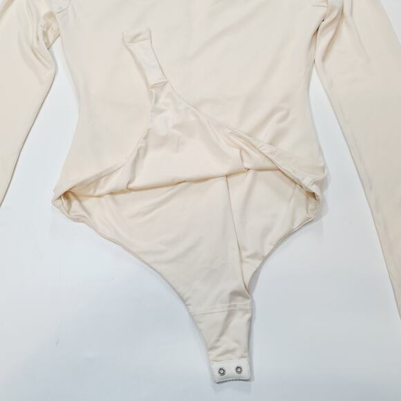 Camila Coelho Reyes Bodysuit in Beige Small - Picture 11 of 15